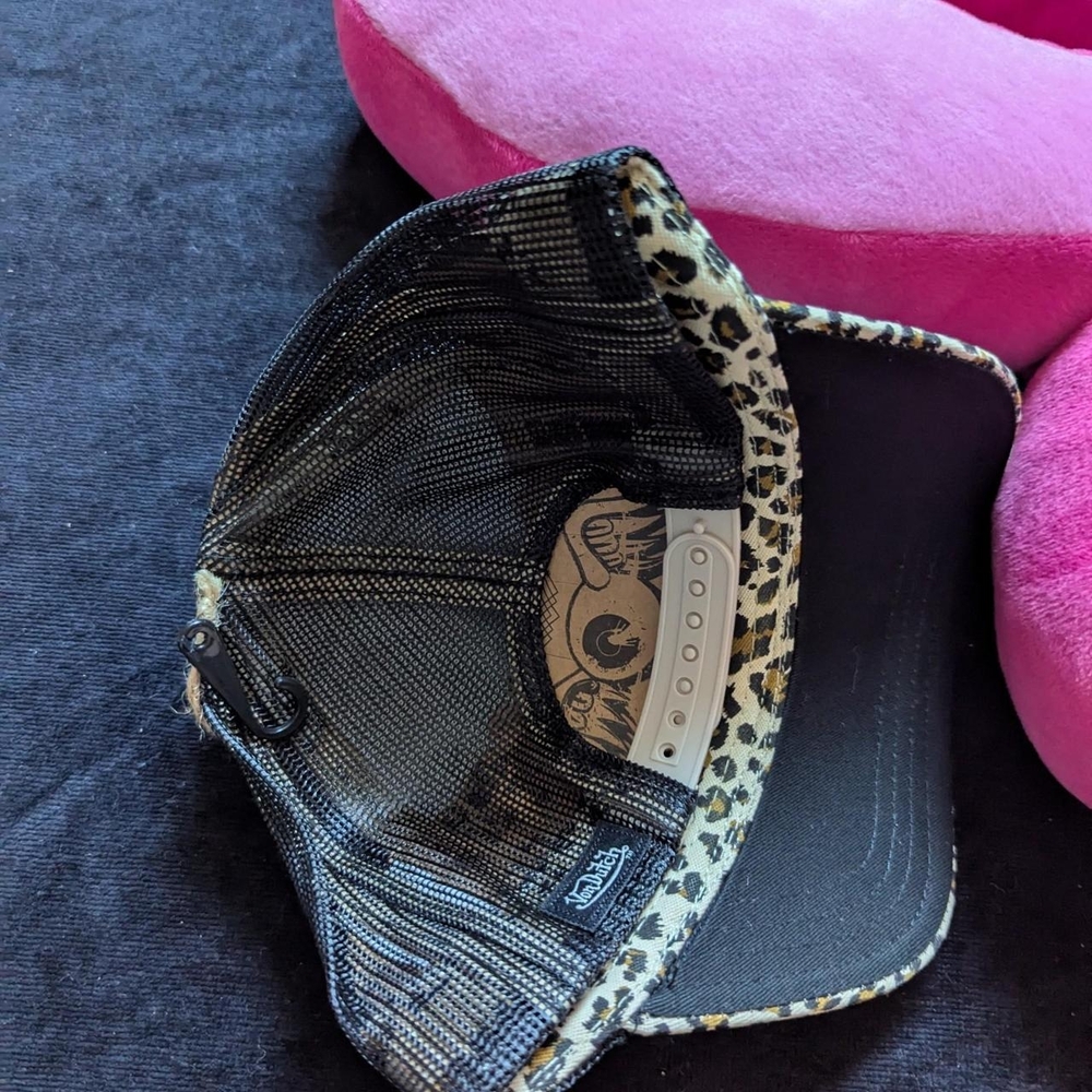 Von Dutch Leopard Print Hat - Picture 3 of 3